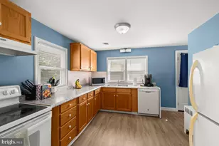 733 W Oak St, Palmyra, PA 17078 - Photo 17