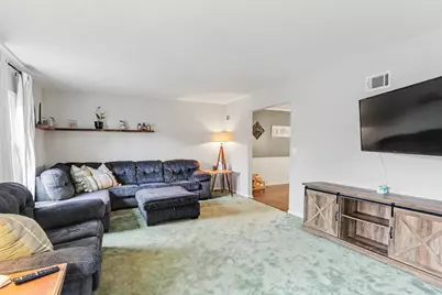 401 Greenfield Drive, Lebanon, PA 17042 - Photo 3