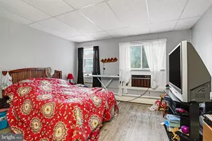 523 E Walnut St, Lebanon, PA 17042 - Photo 9