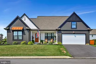129 Princeton Pl, Lebanon, PA 17042 - Photo 1