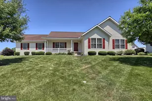 02 Starlight Ln, Lebanon, PA 17046 - Photo 1