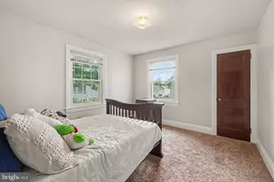 911 W Cherry St, Palmyra, PA 17078 - Photo 11