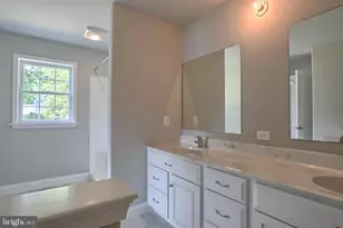 010 Starlight Ln, Lebanon, PA 17046 - Photo 21