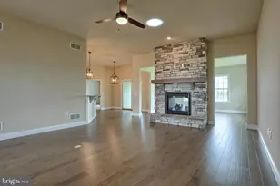 022 Starlight Ln, Lebanon, PA 17046 - Photo 9