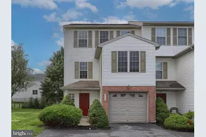 2116 Autumn Ct, Lebanon, PA 17042 - Photo 1