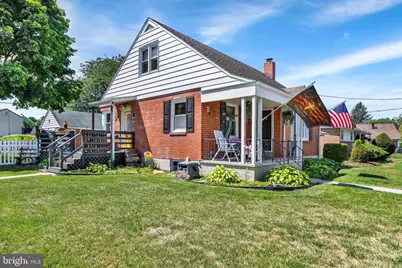 106 E Poplar Street, Lebanon, PA 17042 - Photo 3