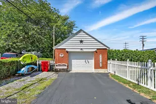 106 E Poplar St, Lebanon, PA 17042 - Photo 37