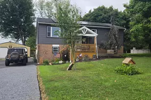 128 Deer Dr, Jonestown, PA 17038 - Photo 1
