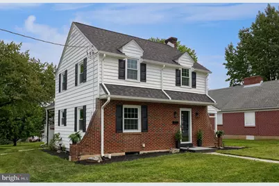 11 E Herman Avenue, Lebanon, PA 17042 - Photo 1