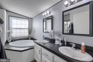 521 Palm City Park, Annville, PA 17003 - Photo 19