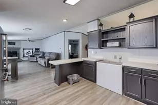 521 Palm City Park, Annville, PA 17003 - Photo 35