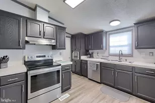 521 Palm City Park, Annville, PA 17003 - Photo 33