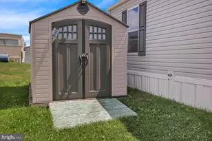 500 Houtztown Rd, Myerstown, PA 17067 - Photo 15