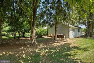 333 Gravel Hill Rd, Palmyra, PA 17078 - Photo 27