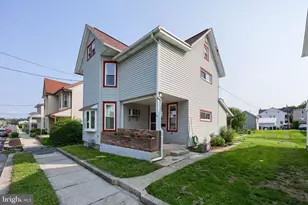 44 N Locust St, Palmyra, PA 17078 - Photo 15