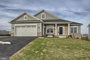 021 Starlight Ln, Lebanon, PA 17046 - Photo 3