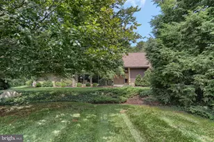 1801 Fieldcrest Rd, Lebanon, PA 17042 - Photo 5