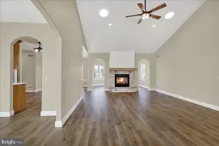04 Starlight Ln, Lebanon, PA 17046 - Photo 3