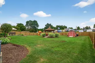 935 E Queen St, Annville, PA 17003 - Photo 29