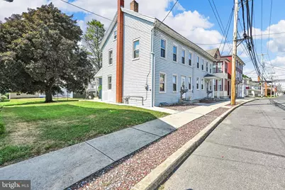 106 E Main Avenue, Myerstown, PA 17067 - Photo 1