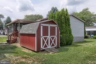 153 Northcrest Acres Park Tp-0153, Lebanon, PA 17046 - Photo 29