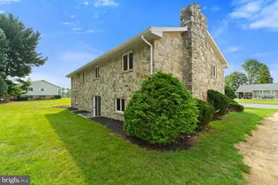 1147 Cedar Crest Drive, Lebanon, PA 17046 - Photo 7