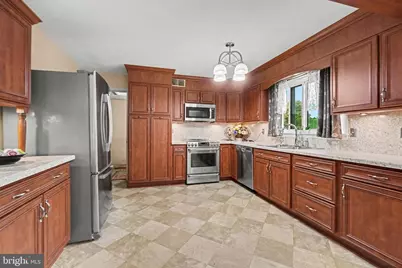 822 Marcon, Lebanon, PA 17046 - Photo 9