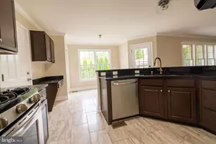 446 Old Farm Rd, Palmyra, PA 17078 - Photo 9