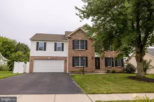 446 Old Farm Rd, Palmyra, PA 17078 - Photo 3