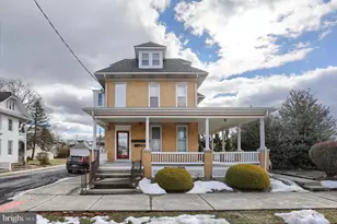 50 E Maple St, Palmyra, PA 17078 - Photo 1