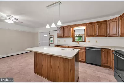 654 Woodlawn Drive, Lebanon, PA 17042 - Photo 21