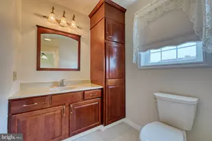 636 Meadow Dr, Lebanon, PA 17042 - Photo 25