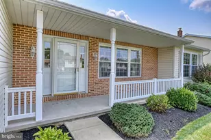 636 Meadow Dr, Lebanon, PA 17042 - Photo 9