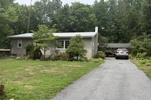 117 Lakeside Dr, Fredericksburg, PA 17026 - Photo 3