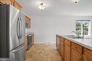 470 Oak Ln, Palmyra, PA 17078 - Photo 9