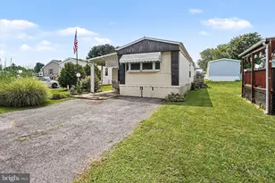 719 Palm City Park, Annville, PA 17003 - Photo 1