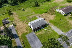 8064 Colebrook Rd, Palmyra, PA 17078 - Photo 3