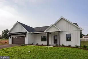 106 Grove Ln, Myerstown, PA 17067 - Photo 1