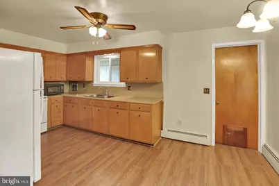 921 N 8th Avenue, Lebanon, PA 17046 - Photo 7
