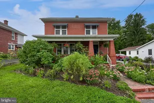 429 W Main Ave, Myerstown, PA 17067 - Photo 1
