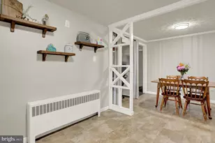 832 W Maple St, Palmyra, PA 17078 - Photo 9