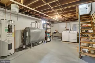 832 W Maple St, Palmyra, PA 17078 - Photo 27