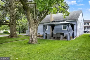 832 W Maple St, Palmyra, PA 17078 - Photo 29