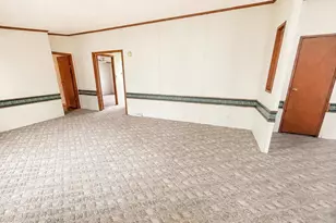 190 W Spruce St, Palmyra, PA 17078 - Photo 9