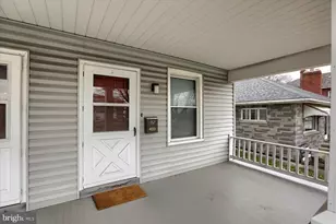 322 S Railroad St, Palmyra, PA 17078 - Photo 5