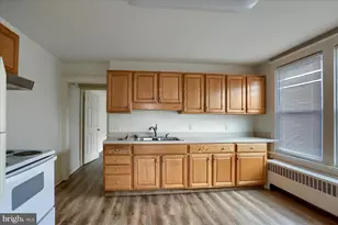 322 S Railroad St, Palmyra, PA 17078 - Photo 9