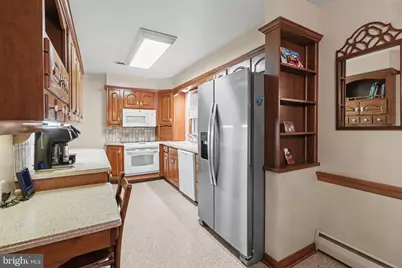 11 W Larch Street, Annville, PA 17003 - Photo 15