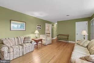 11 W Larch St, Annville, PA 17003 - Photo 13