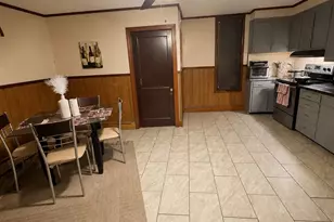 112 N Strawberry St, Fredericksburg, PA 17026 - Photo 3