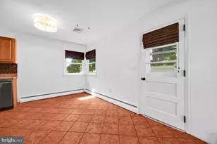 125 S Center Ave, Palmyra, PA 17078 - Photo 11